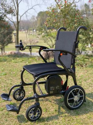 軽量 11.5kg 電動車椅子 カーボン繊維のフレームと延長座席